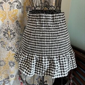 H&M Black and White Bubble Mini Skirt (1-001)